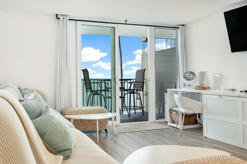 Luxury Beachfront Condo