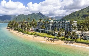 Unclassified image, 2 of 43, button