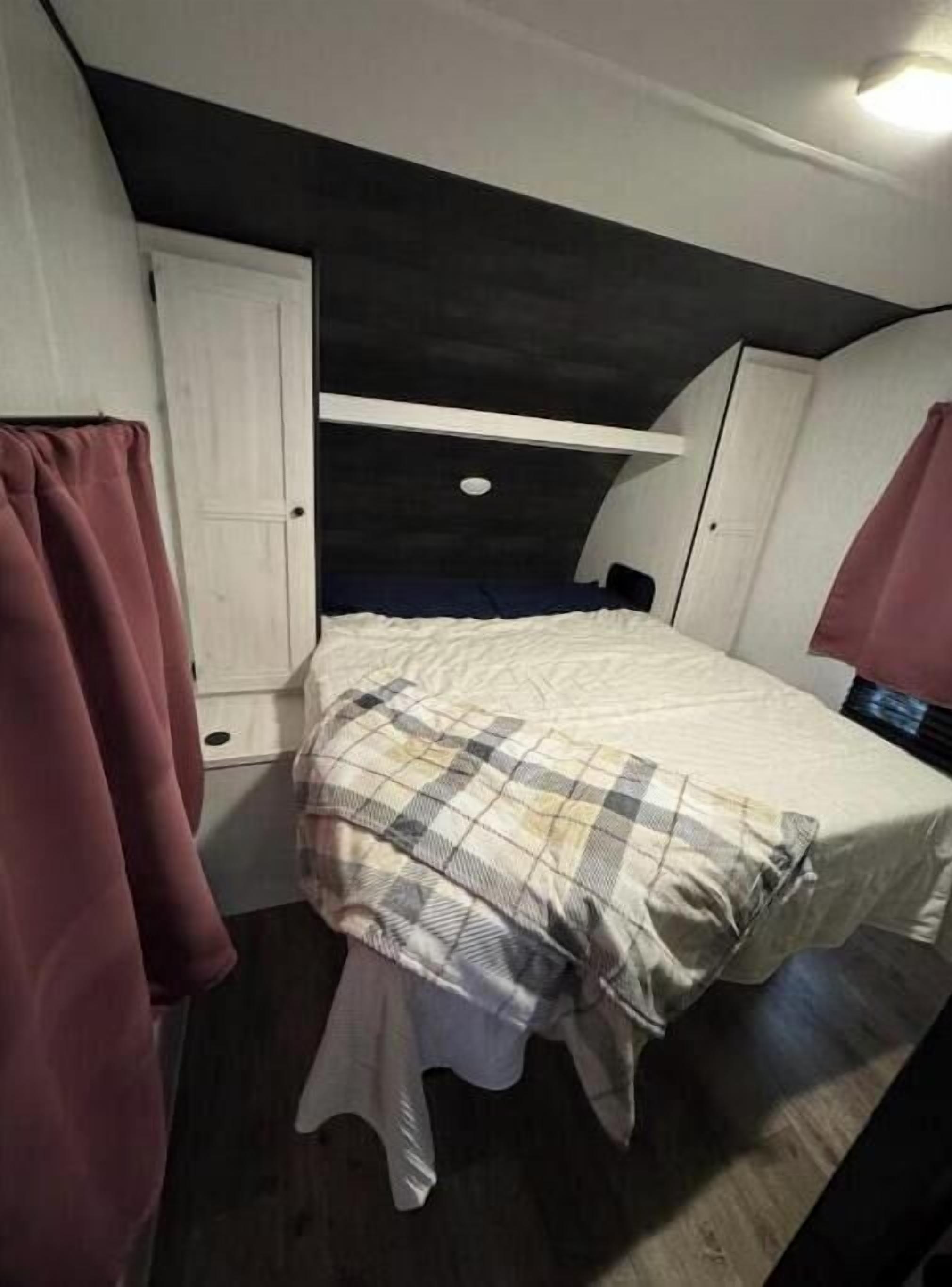 3 chambres, Wi-Fi gratuit, draps fournis