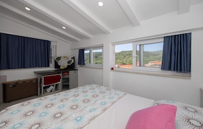 1 quarto, ferros/tábuas de passar roupa, Wi-Fi de cortesia