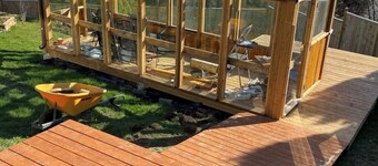 Hummingbird Garden Pet Friendly Suite, 2 bedroom with ocean view.