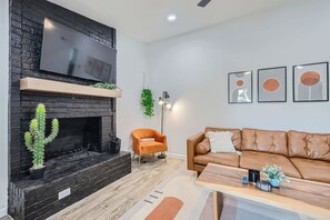TV connectée, cheminée