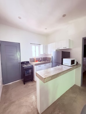 Microwave, oven, coffee/tea maker, toaster