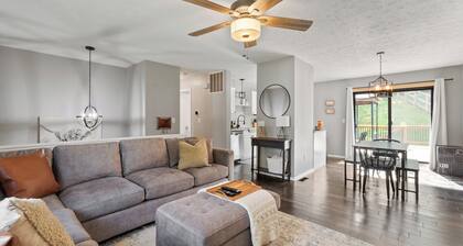 Happy Haven • Near Cincinnati & the Ark • Fenced Yard