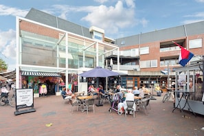 Buiten dineren