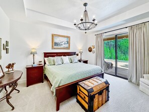 3 camere, una scrivania, ferro/asse da stiro, Wi-Fi gratuito