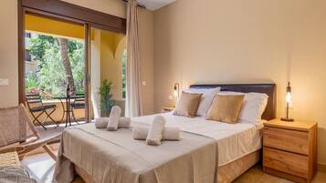 2 Schlafzimmer, BĂŒgeleisen/BĂŒgelbrett, WLAN, BettwĂ€sche