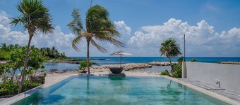 Luxe 6BR Beachfront Villa with Pool & Rooftop