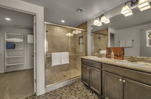 Shower, towels - Breezy Pines | Mountain Views | Hiking Trails Nearby (Flagstaff)