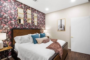 1 bedroom, iron/ironing board, free WiFi, bed sheets