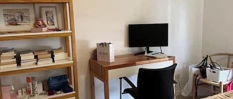 Basic Apartment, City View | Free WiFi