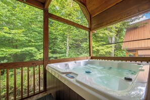 Bain à remous extérieur