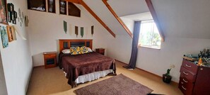 Family House, 3 Bedrooms, 2 Bathrooms, Partial Ocean View | Travel crib, free WiFi, bed sheets