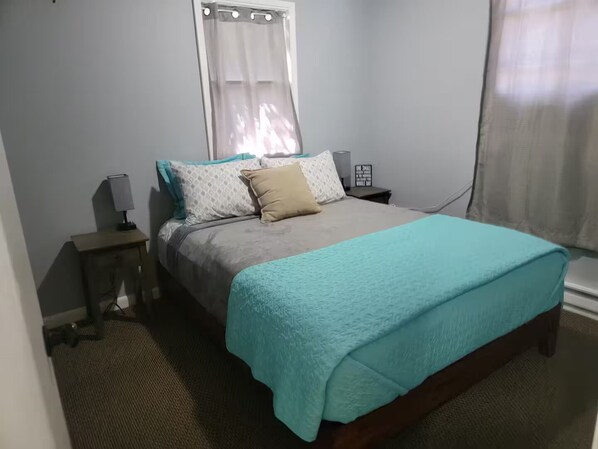 1 chambre, fer et planche à repasser, accès au Wi-Fi (inclus)