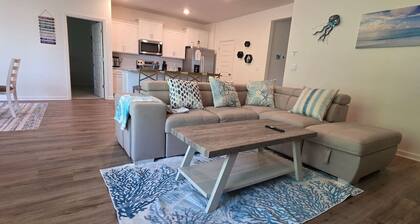 Comfy 3BR/2BA Home near BMH