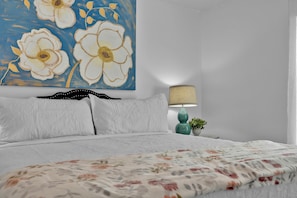 4 quartos, ferros/tábuas de passar roupa, Wi-Fi, roupa de cama