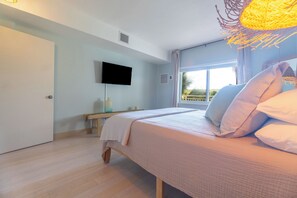 1 slaapkamer, een strijkplank/strijkijzer, wifi, beddengoed