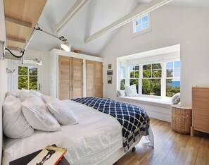 4 chambres, bureau, fer et planche à repasser, Wi-Fi gratuit