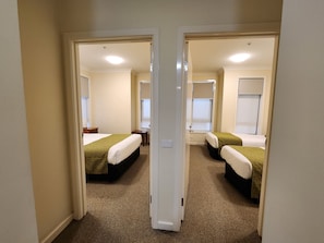 Comfort Apartment, 2 Bedrooms, Kitchen, Courtyard Area | Laptop workspace, blackout drapes, iron/ironing board, free WiFi