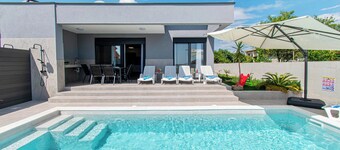 Villa Mia Loborika by Istrabook