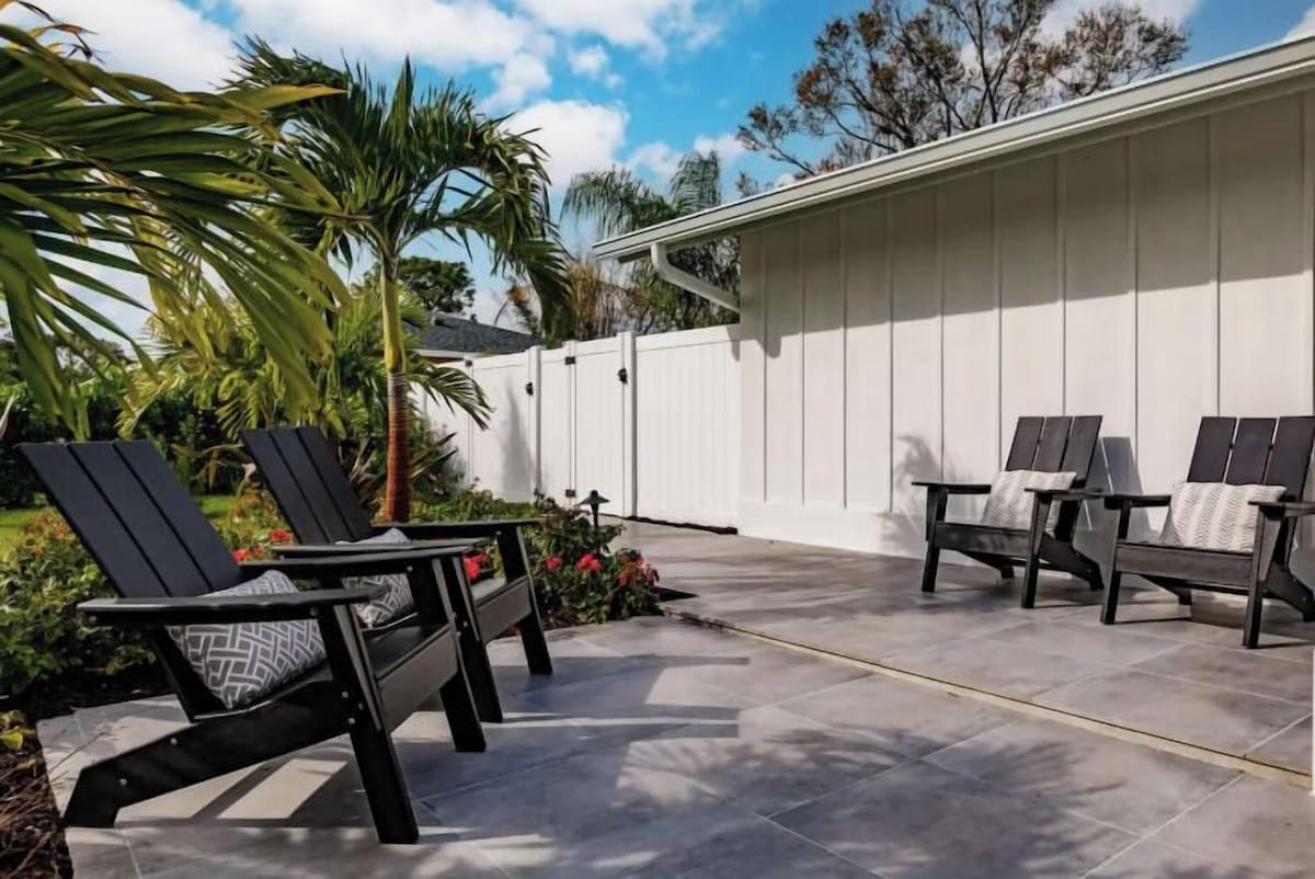 Photo 6 of Naples Harmony – Pool, Putting Green, Beach Nearby