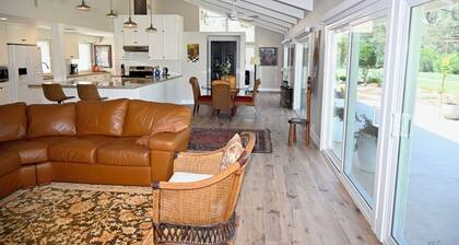 Golf retreat on the 17th Fairway at prestigious Pauma Valley Country Club
