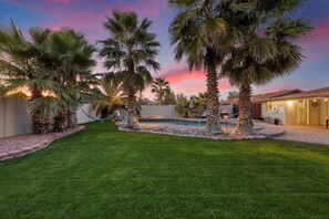 Outdoor pool, a heated pool