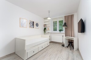 1 chambre, fer et planche à repasser, Wi-Fi, draps fournis