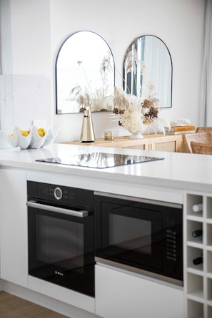 Fridge, microwave, oven, stovetop - Panoramic Views of Harbour Spacious 2 bed 2.5 bath (Fairlight)