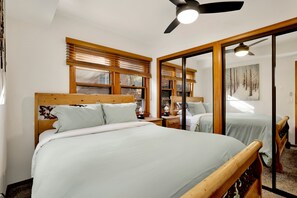 3 bedrooms, free WiFi, bed sheets