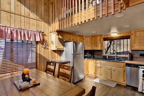 Fridge, microwave, oven, stovetop - Black Diamond Vista | Hot Tub • 3 Decks • Dog-Friendly • Steps to Bear Mountain Resort (Big Bear Lake)