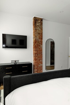 2 chambres, fer et planche à repasser, lit parapluie, Wi-Fi gratuit