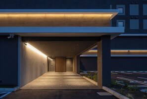 Exterior - HOTEL R9 Premium Kawamataekimae (Meiwa)