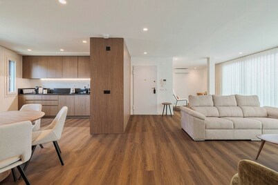 Penthouse 9, Setúbal