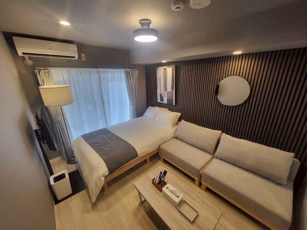 Tabla de planchar con plancha y wifi gratis 