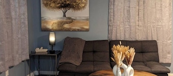 Charming 2-bedroom apartment in the heart of bakersfield