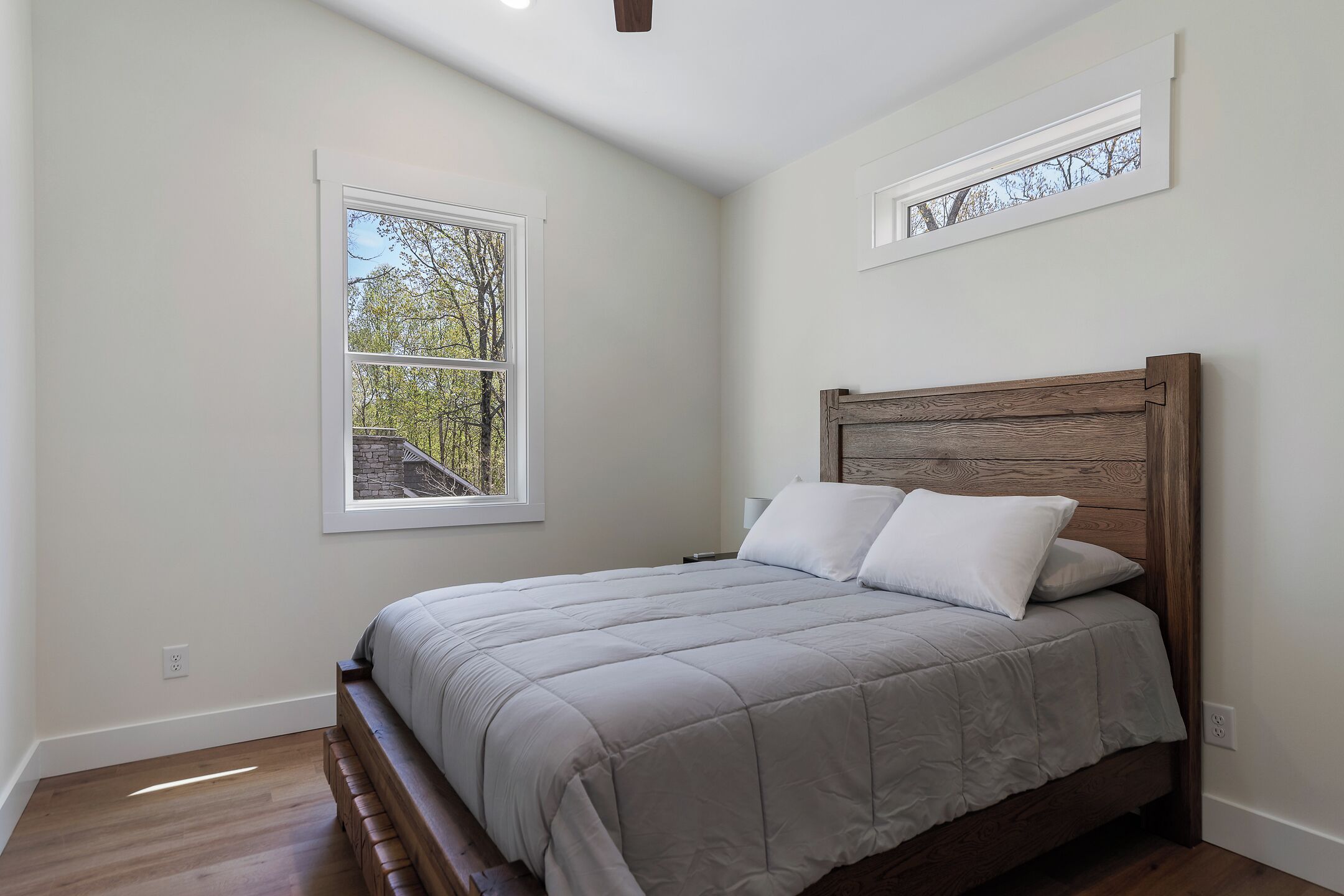 1 多间卧室、WiFi、床单