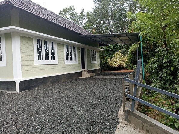 Exterior - Riverside Homestay by nature  (Mankulam)