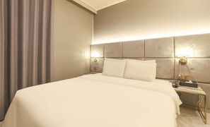 Chambre Double Deluxe, vue ville | Bureau, espace de travail pour ordinateur portable, Wi-Fi gratuit