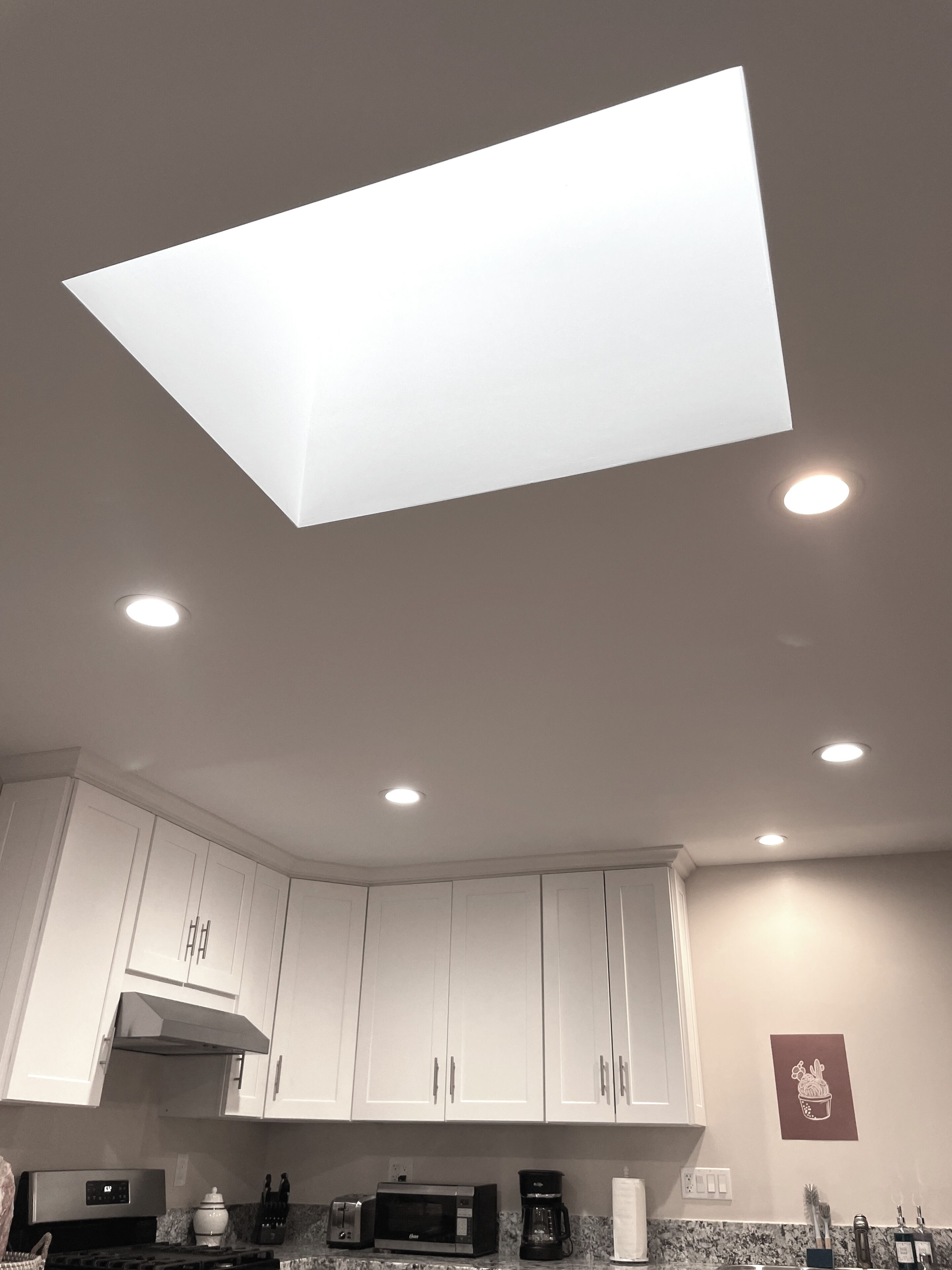 Mikroaaltouuni, uuni, liesi, astianpesukone