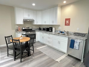 Microwave, oven, stovetop, dishwasher