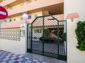 Exterior detail - Vistamarina 402A - Terrace, Pool, Sea Views. 300m from the beach (Torremolinos)