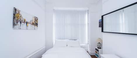 6 habitaciones, wifi y ropa de cama