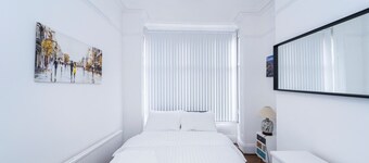 12 Guests - 5min City Centre - Pet Friendly