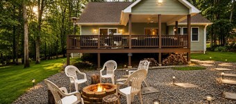 Serenity Cottage Deck, Game Room & Fire Pit near Narrowsburg Masthope