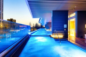 Indoor pool - NEW Ocean view 1BR | Pool, Parking & Walk to Beach (Broadbeach)