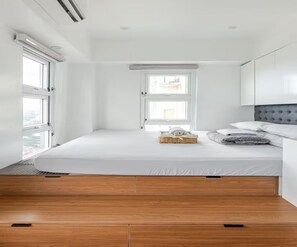 1 bedroom, in-room safe, iron/ironing board, free WiFi