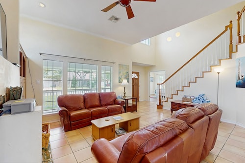 Beautiful home with free wifi, full kitchen, & private yard - steps to the beach