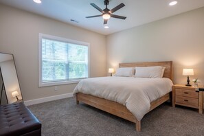 2 Schlafzimmer, Bügeleisen/Bügelbrett, kostenloses WLAN, Bettwäsche