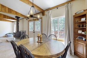 Dining - Conveniently located home with fully stocked kitchen, w/d, fast wifi & loft (Truckee)